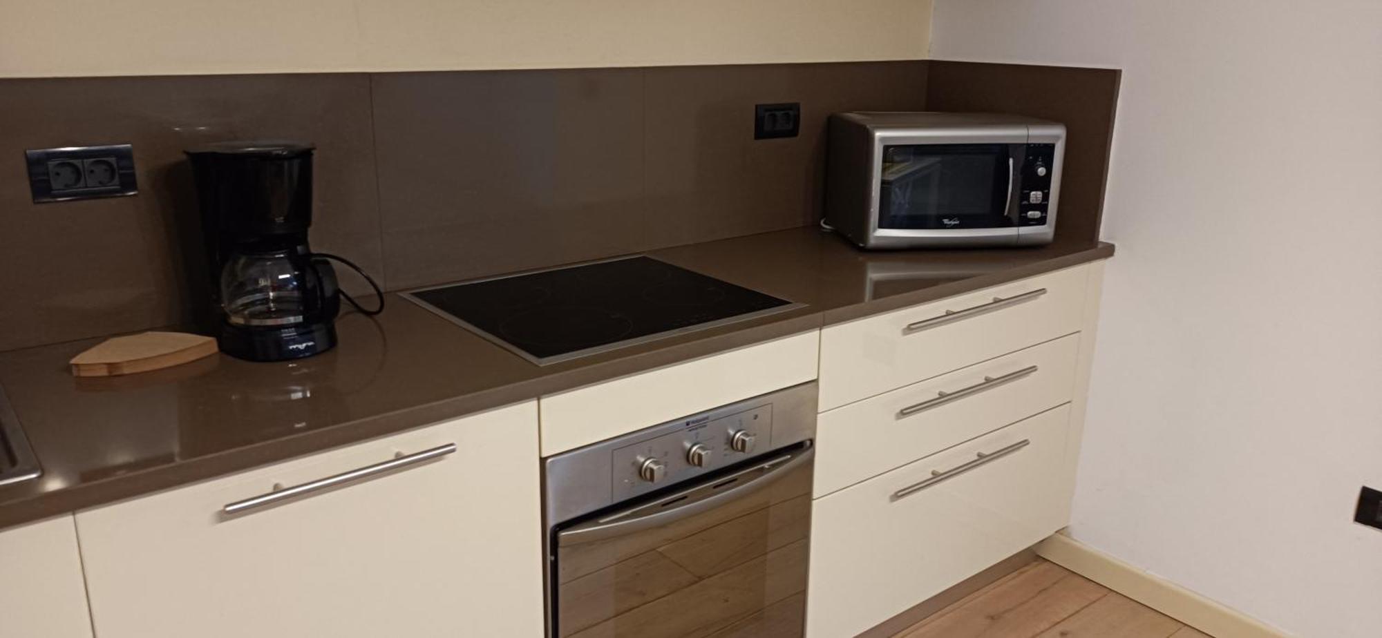 טימישוארה Central Terrace Escape With Jacuzzi מראה חיצוני תמונה
